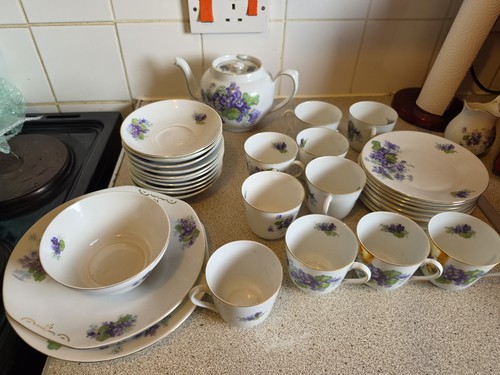Victoria china vintage - victoria,