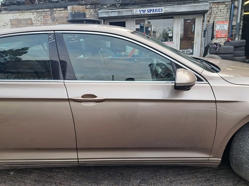 Passat driver side front - b8,