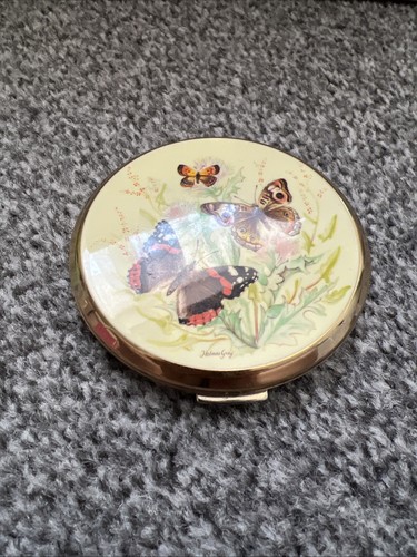 Stratton vintage powder - vintage,