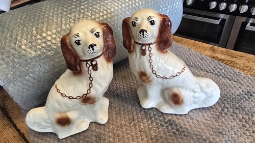 Pair brown and white - of,