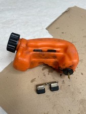 Tanaka THT-200 Petrol Hedge Trimmer Fuel tank and bracket