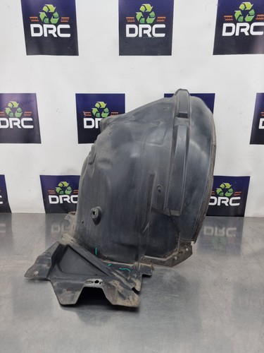 Mercedes w212 wheel arch - 13-16,