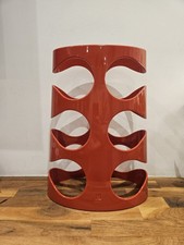 Bright Red Vintage 2009 Umbra