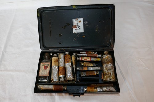 Vintage reeves oil paint box - paint,