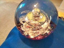 SELKIRK GLASS PAPERWEIGHT-SPELLBOUND - SCOTLAND 1998 VINTAGE RARE