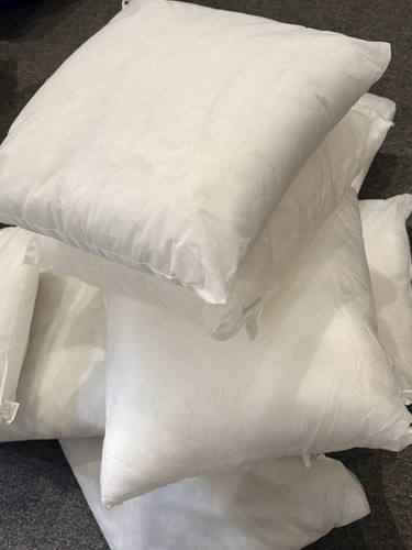 Polyester square cushion - x,