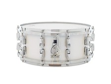 Yamaha Absolute Hybrid Maple 14" x 6.5" Snare Drum, Polar White