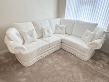 Kensington Pendragon Corner