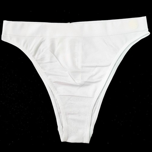 Gilly hicks hollister - gilly, cheeky
