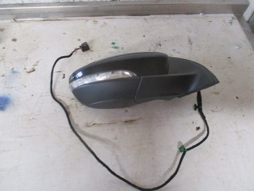 Passat right wing - vw,