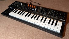 Arturia MiniFreak Spontaneous