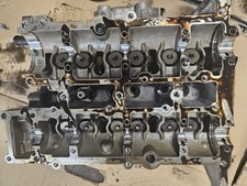 ENGINE CYLINDER HEAD FOR FORD