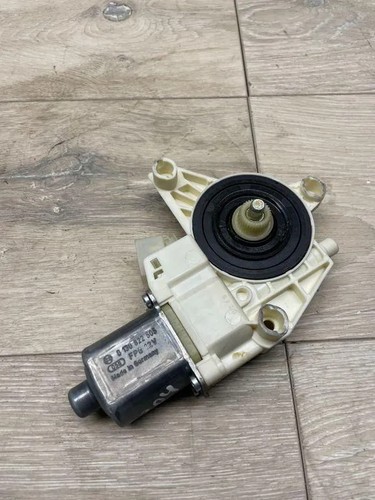 Mercedes benz w204 window - mercedes-benz, c