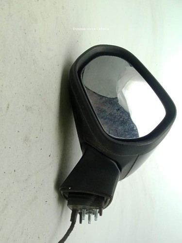 2477532 23358959 mirror left