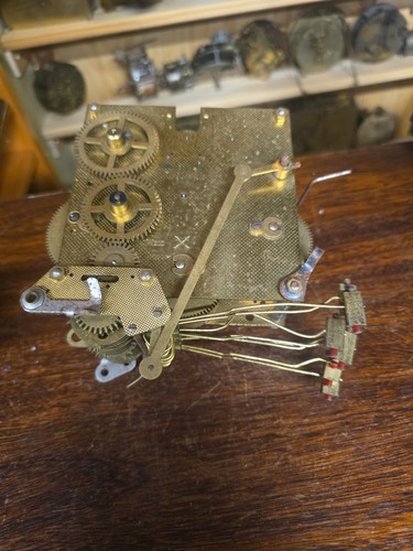 Antique hac clock - hac, mechanism