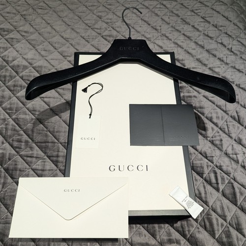 Gucci large gift box - gucci,