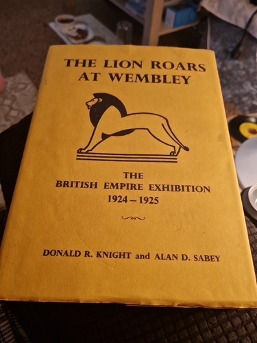 Lion roars wembley - at, british