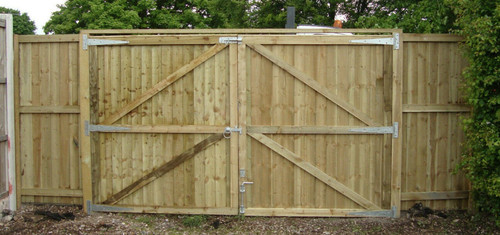 Wooden driveway gates - driveway, heavy