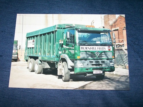 Colour truck photo - colour,