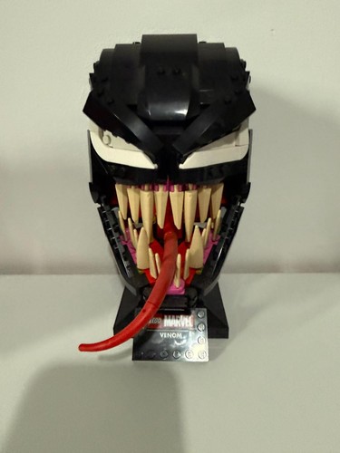 Lego venom mask set - mask, 76187