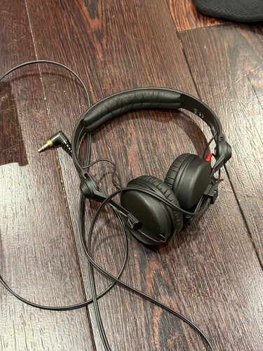 Sennheiser headphones dj - 25,