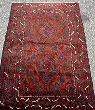A GORGEOUS OLD HANDMADE TRADITIONAL ORIENTAL WOOL ON WOOL  RUG(196 x 128 cm)*