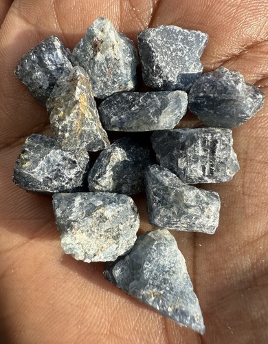 182 natural blue sapphire - natural,