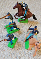 Britains Deetail American