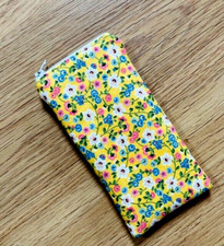 ZIPPED GLASSES / SUNGLASSES