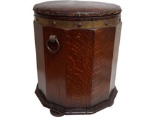 Vintage Wooden Drum Style