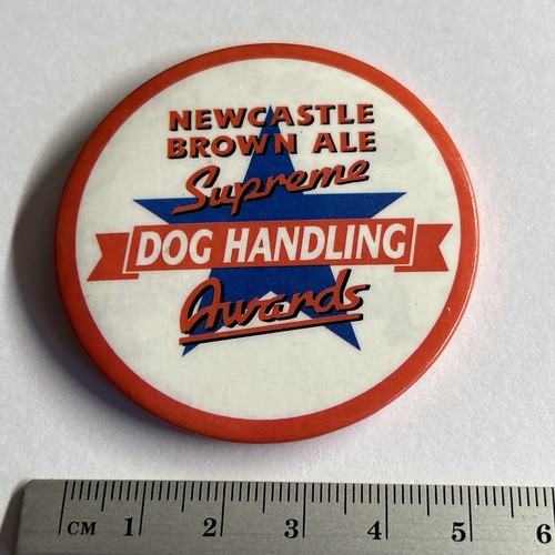 Collectible pin badge