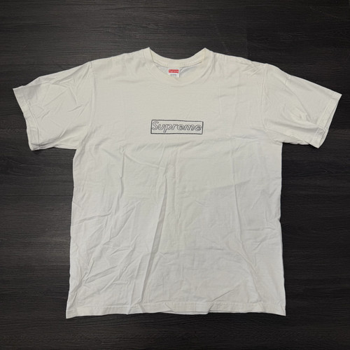 Supreme kaws chalk box logo - kaws,
