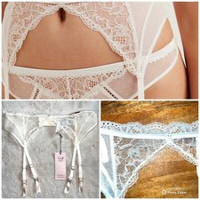 M&S ROSIE STUDDED ASTER