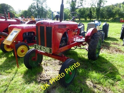 Photo 6x4 president tractor - photo,
