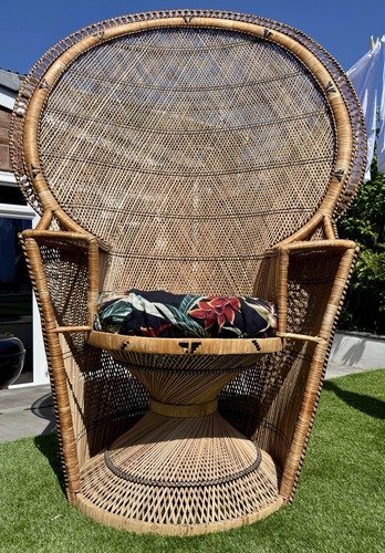 Vintage tahitian peacock - tahitian, chair