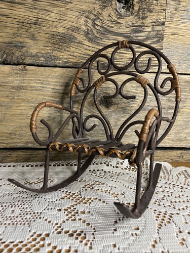 Heart back vintage metal doll - heart,