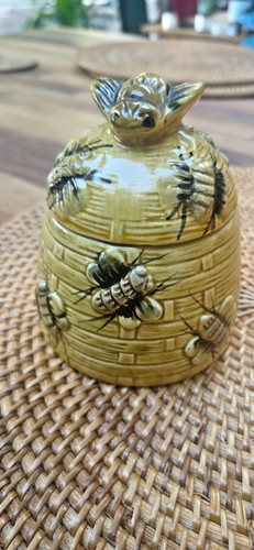 Vintage beehive honey - vintage, pot