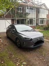 Hyundai Ioniq Premium SE hybrid (self charge)