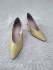 M & S WOMENS INSOLIA Sz4.5D GREY & MUSTARD COMBO KITTEN HEEL COURT SHOES ?