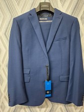 BNWT GENTS  3 PIECE NAVY SUIT