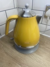 Delonghi Icona Yellow Kettle