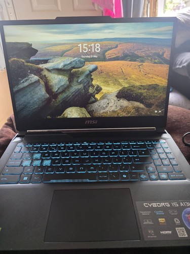 Msi cyborg a12u gaming - msi, 15