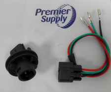 Land Rover Defender  Stop/Tail