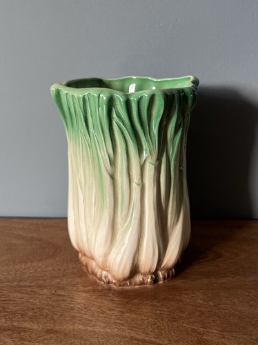 Sylvac pottery 5042 spring - sylvac,
