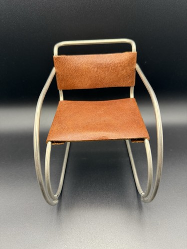 Vitra design museum - vitra, miniatures