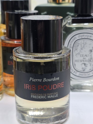 100 authentic frederic malle - 100%,