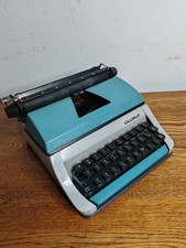 Vintage Blue Lilliput Portable Typewriter In Case