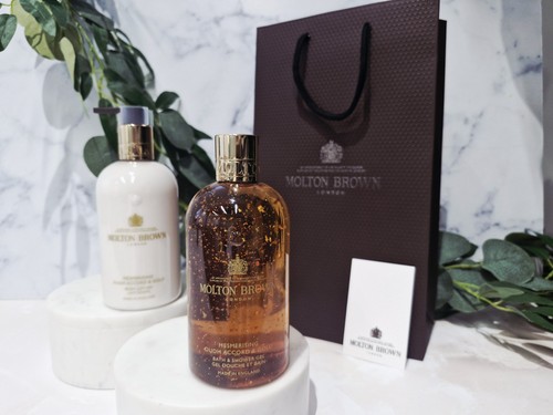 Molton brown gift set - molton,
