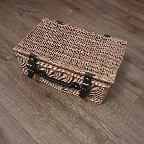 Wicker picnic hamper storage - wicker, picnic/