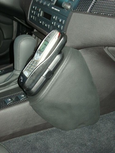 Kuda phone mount - kuda, fits